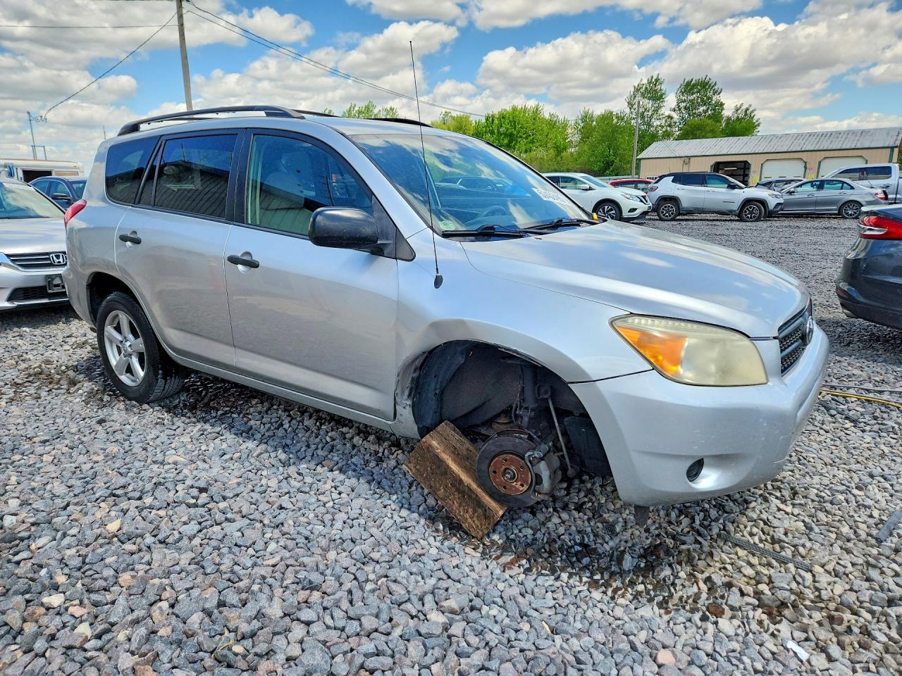 Toyota RAV4 Base