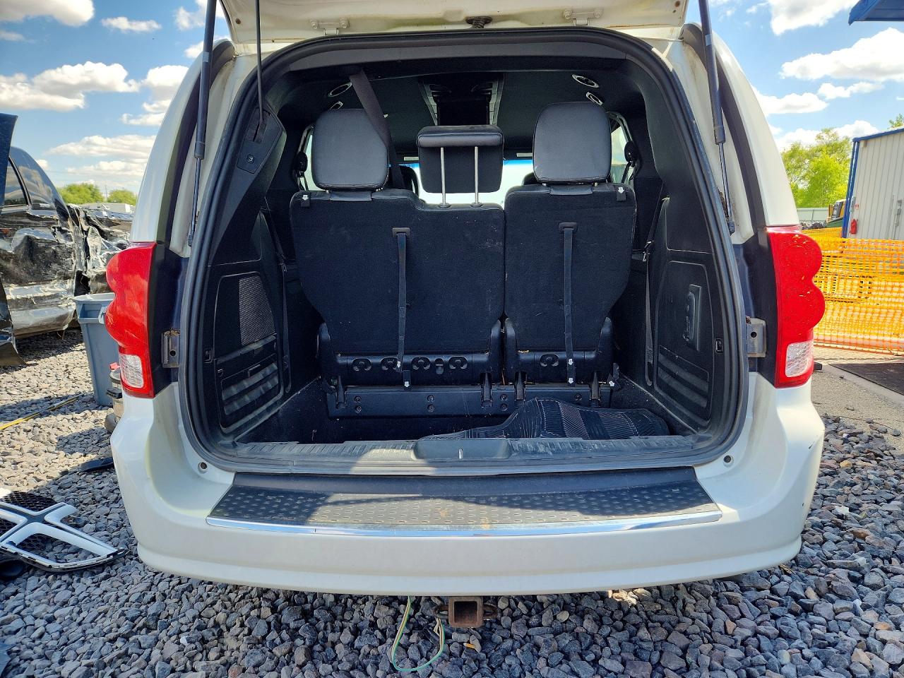 Dodge Caravan R