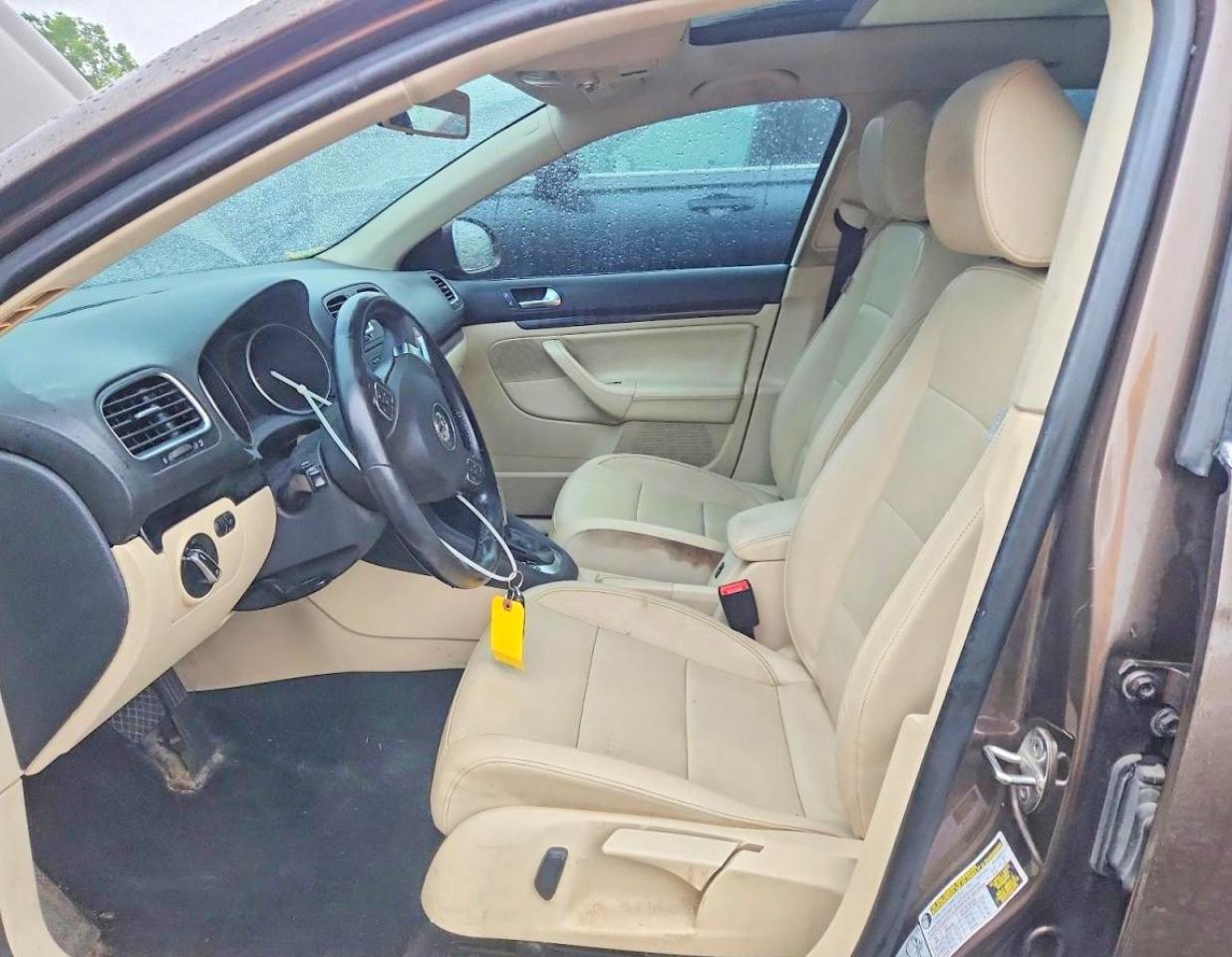 Volkswagen Jetta S