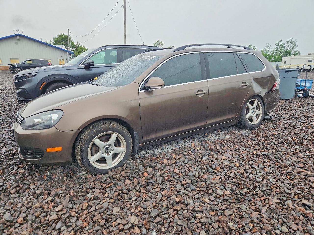 Salvage Volkswagen Jetta Image