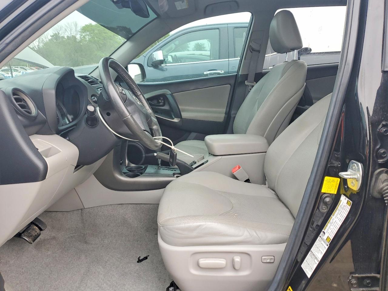 Toyota RAV4 Limited