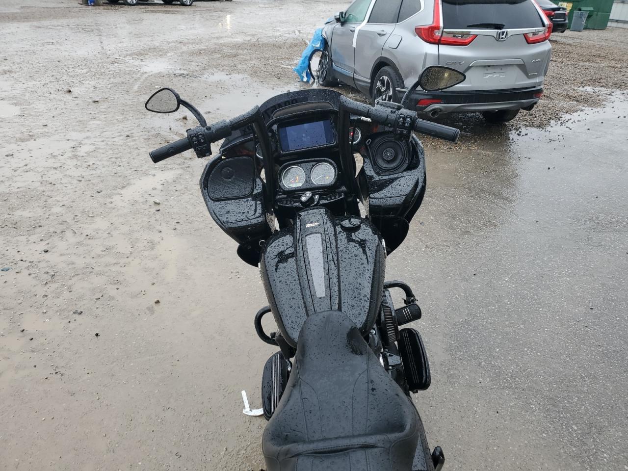 Harley-Davidson Fl