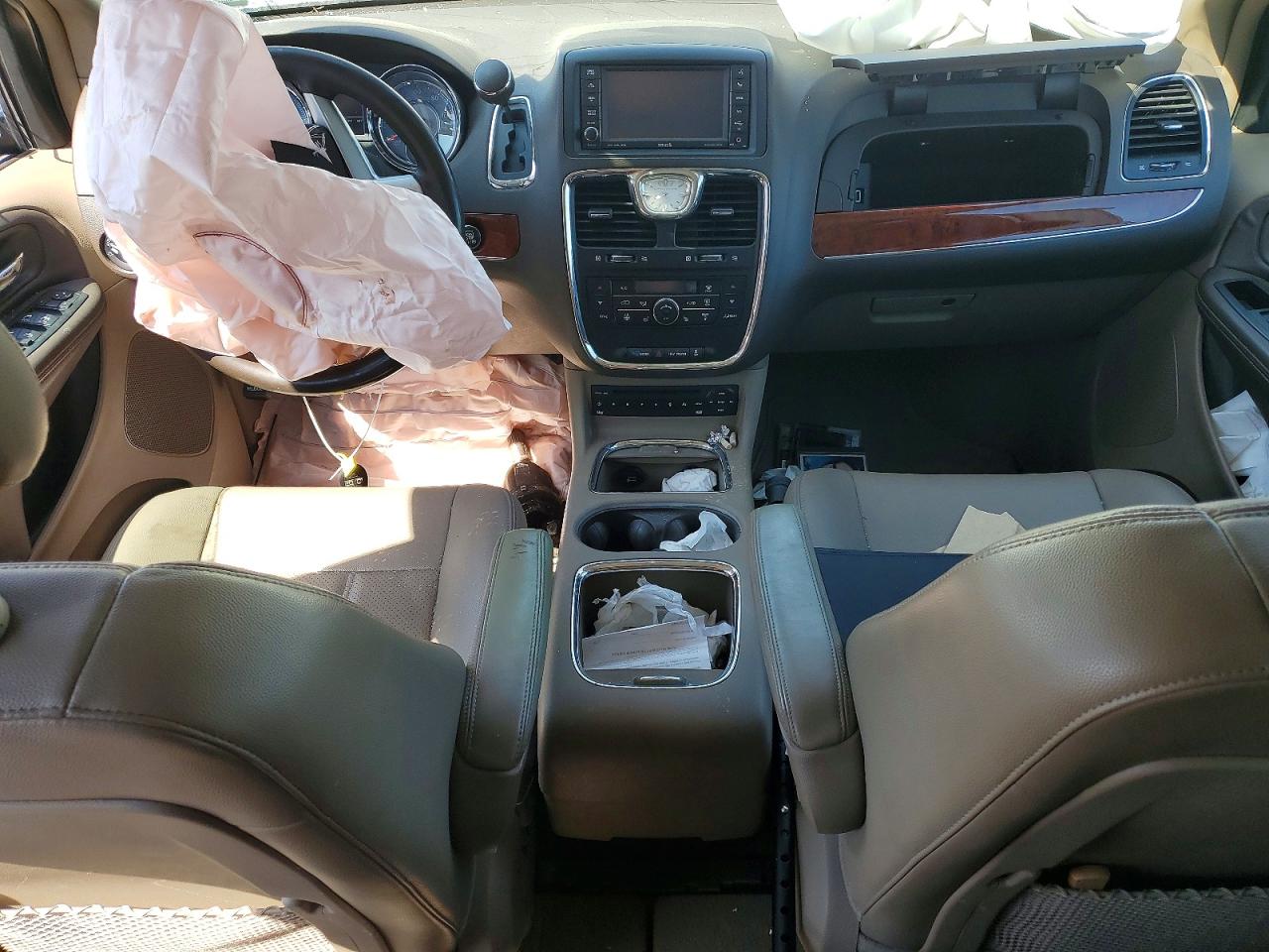 Chrysler Minivan Touring L