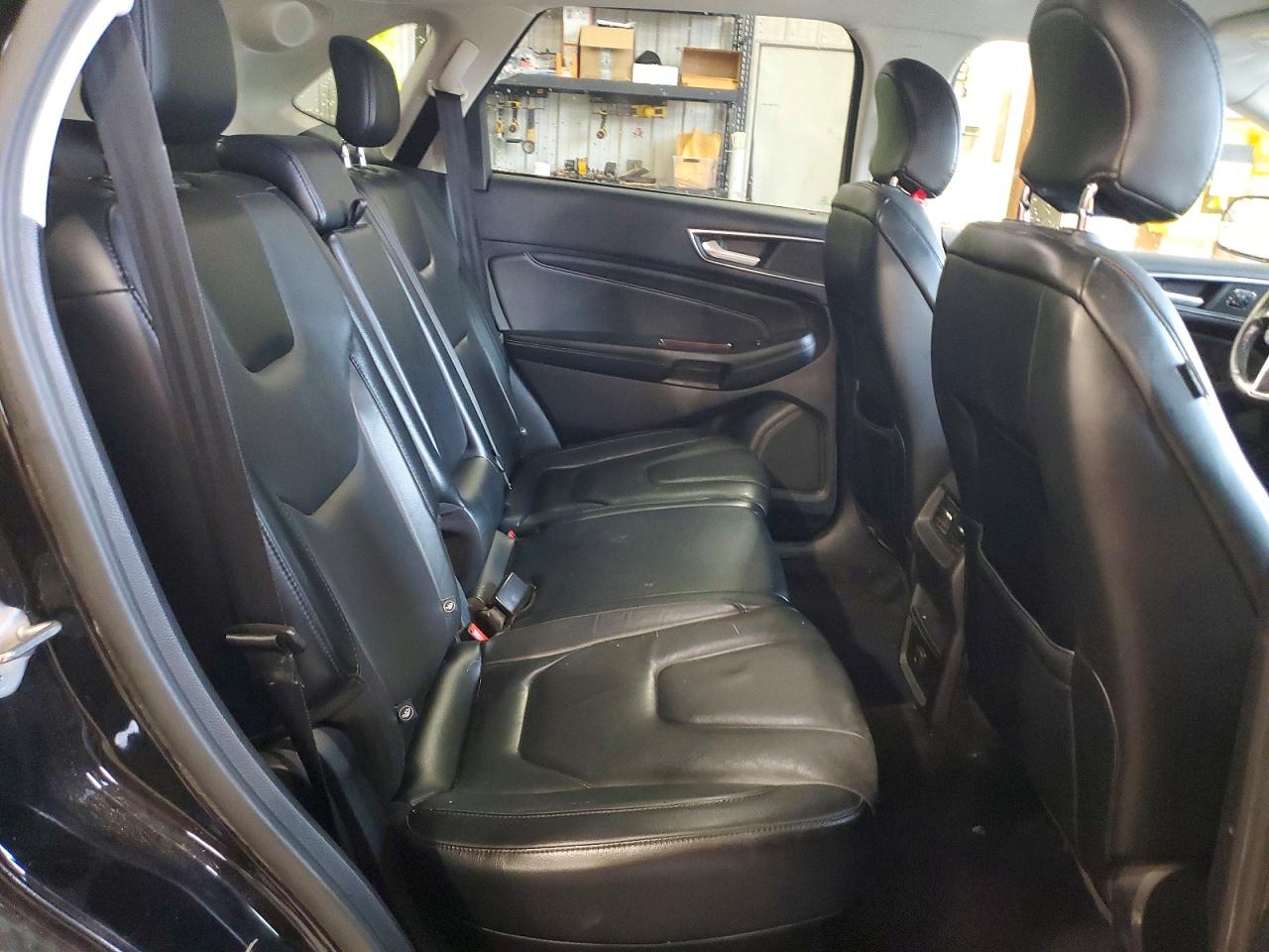 Ford Edge Titanium