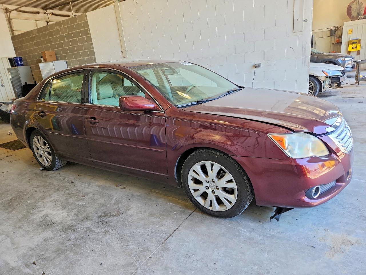 Toyota Avalon Xls