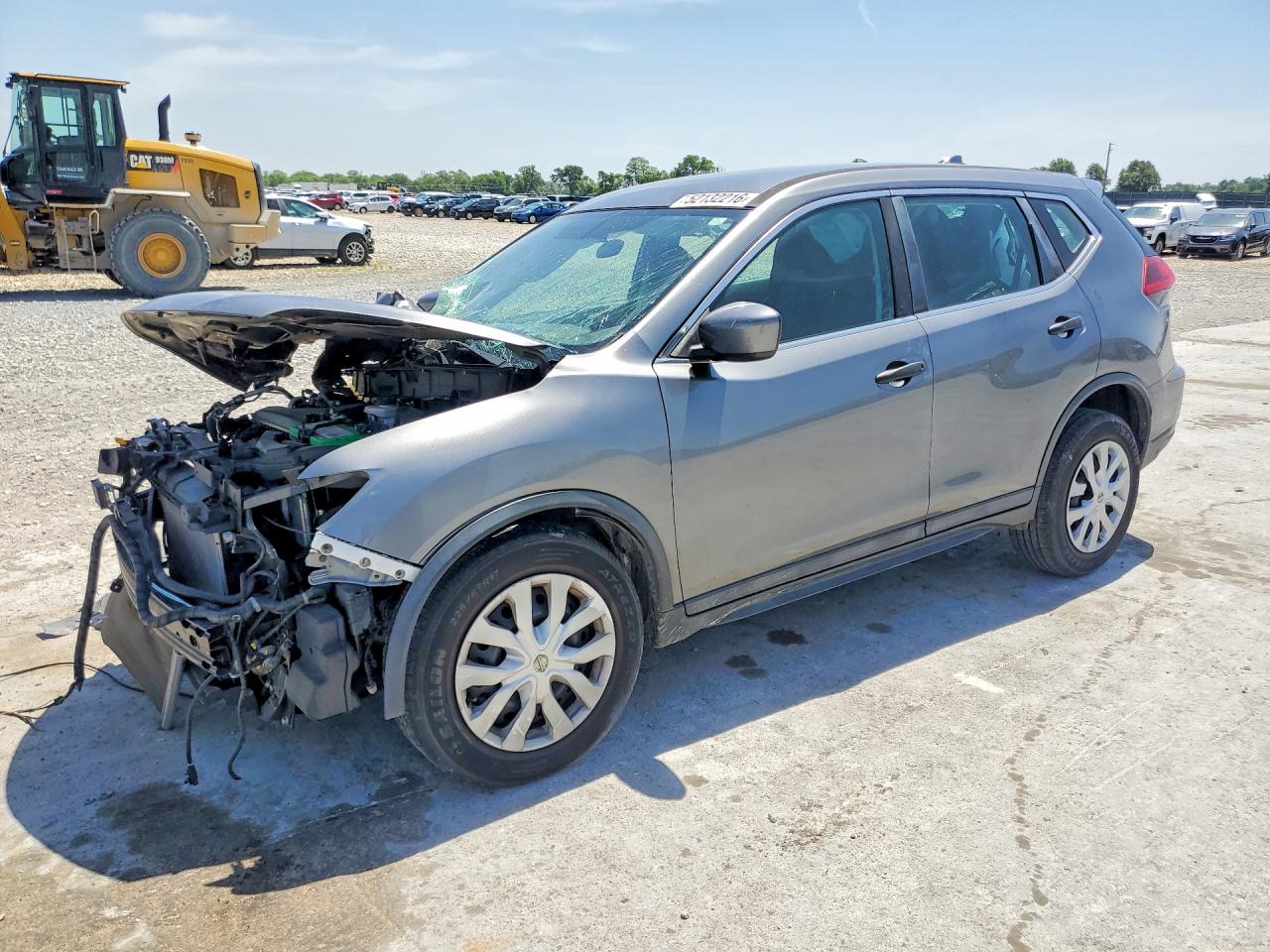 Salvage Nissan Rogue Image