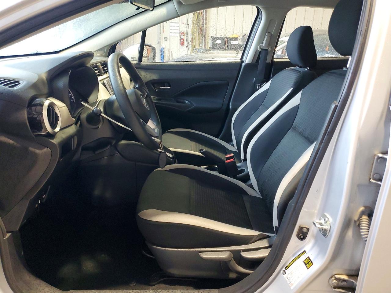 Nissan Versa Sv