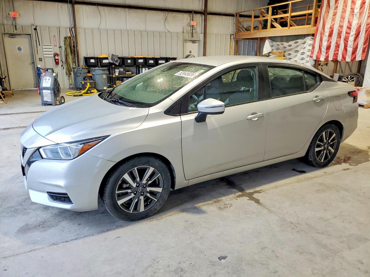 Salvage Nissan Versa Image