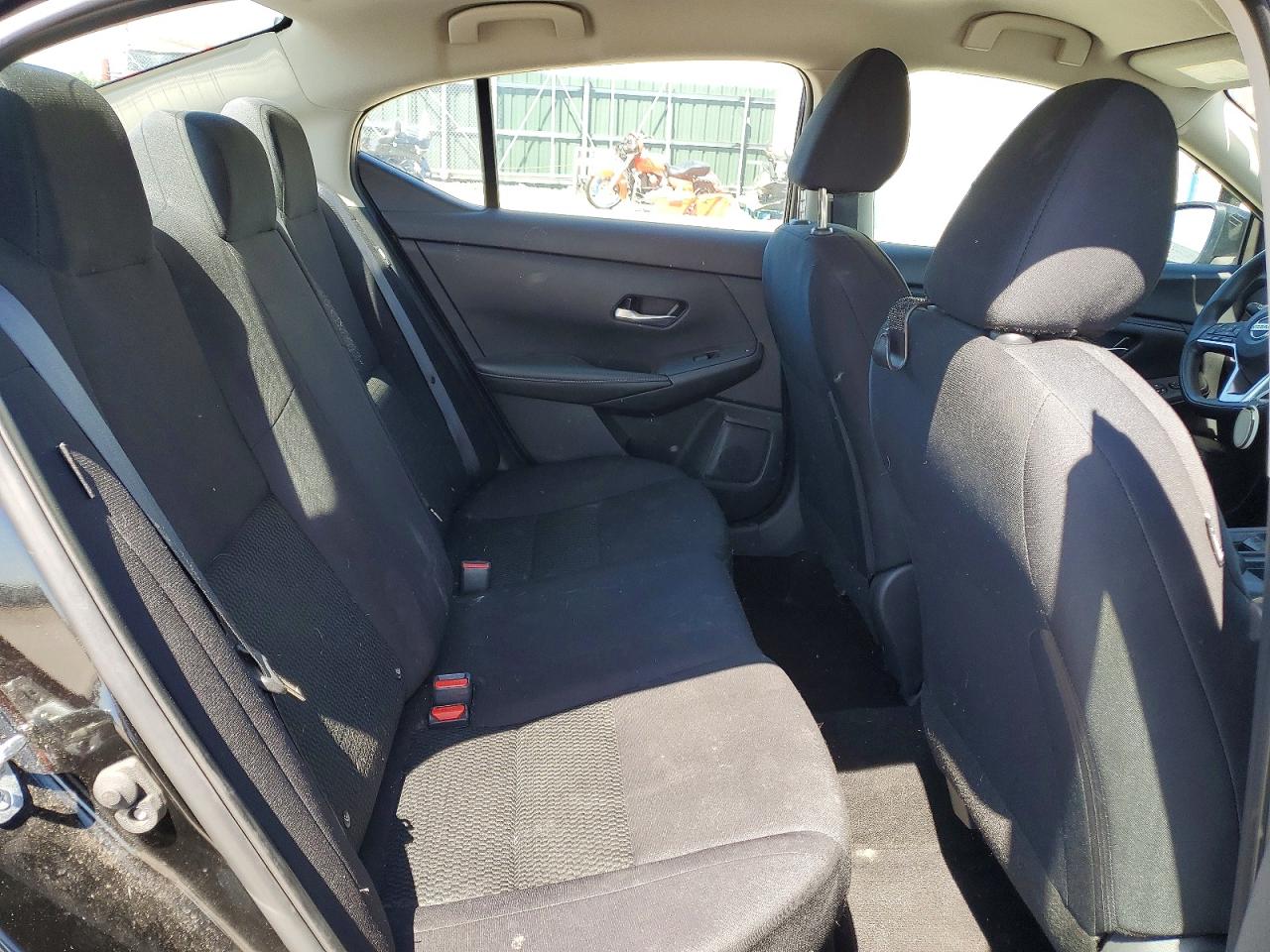 Nissan Sentra S