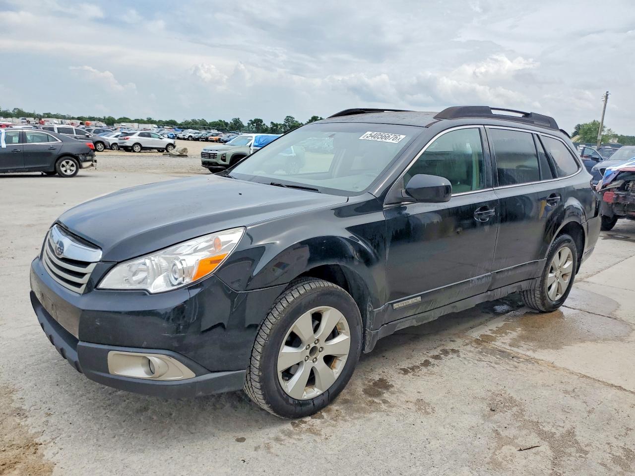 Salvage Subaru Outback Image