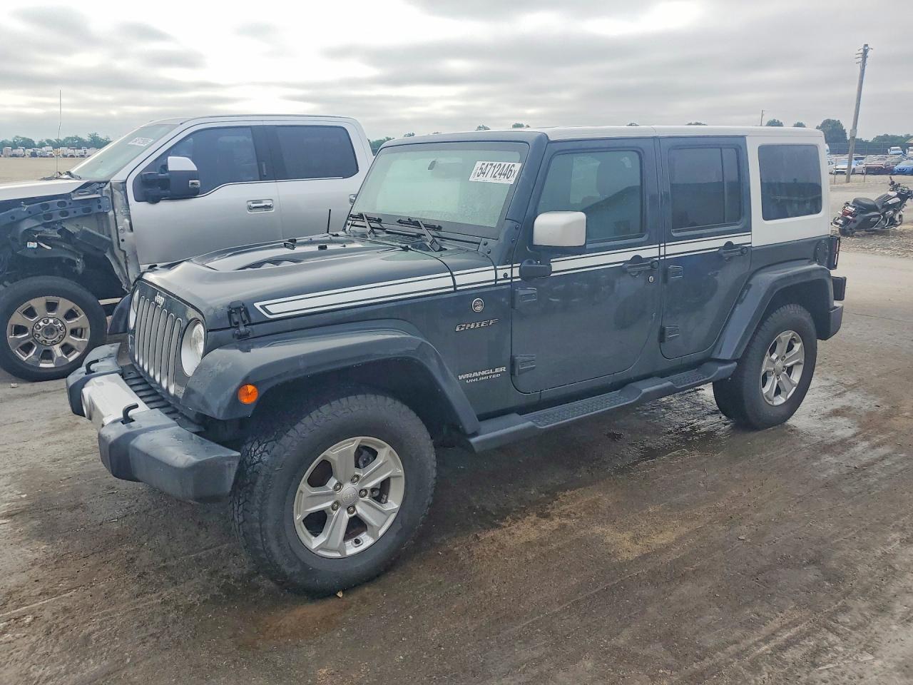 Salvage Jeep Wrangler Image