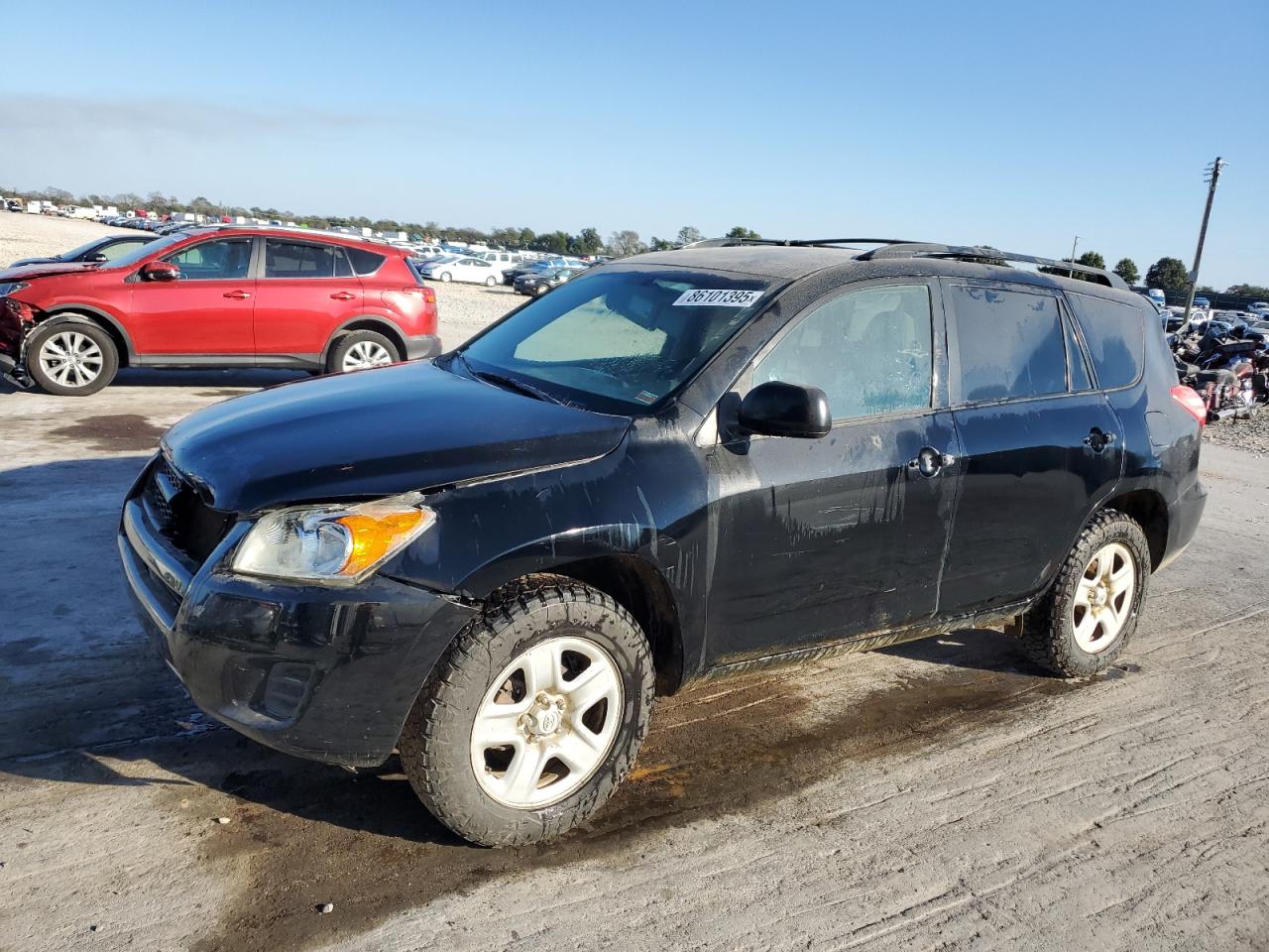 Salvage Toyota RAV4 Image