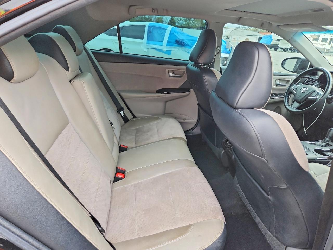 Toyota Camry Xse