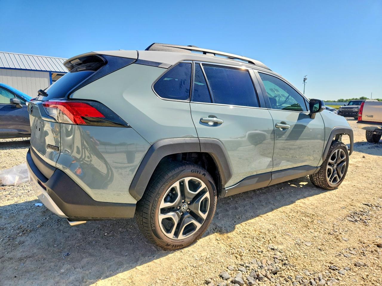 Toyota RAV4 Adventure