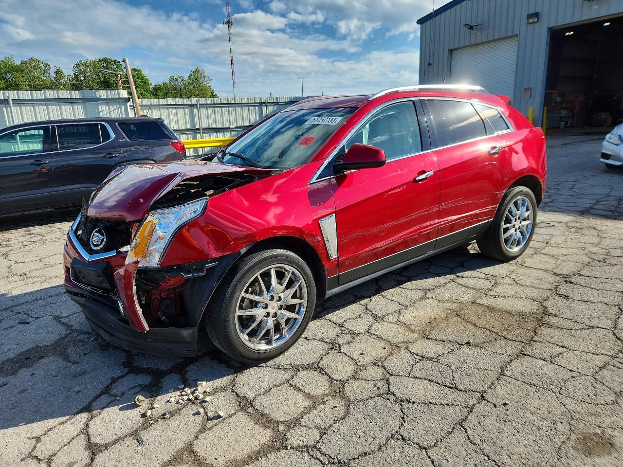 Salvage Cadillac SRX Image