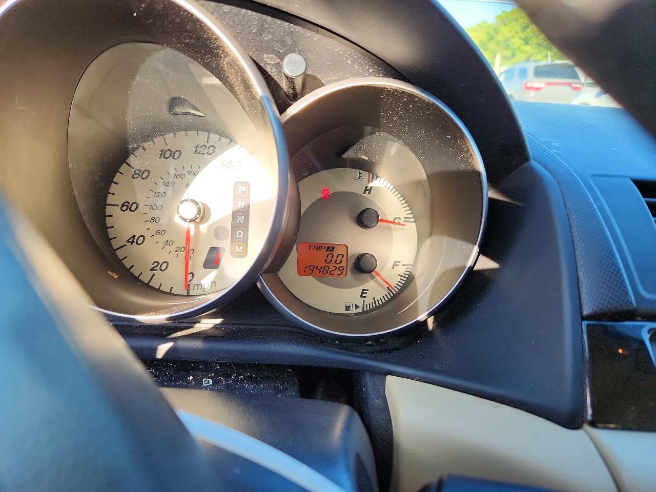 Mazda 3 I