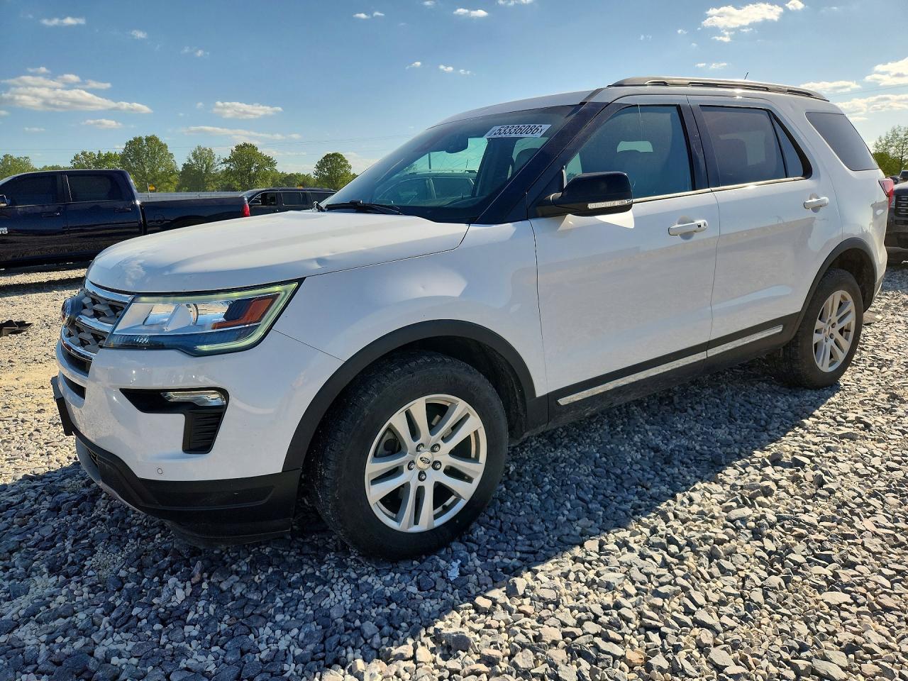 Salvage Ford Explorer Image