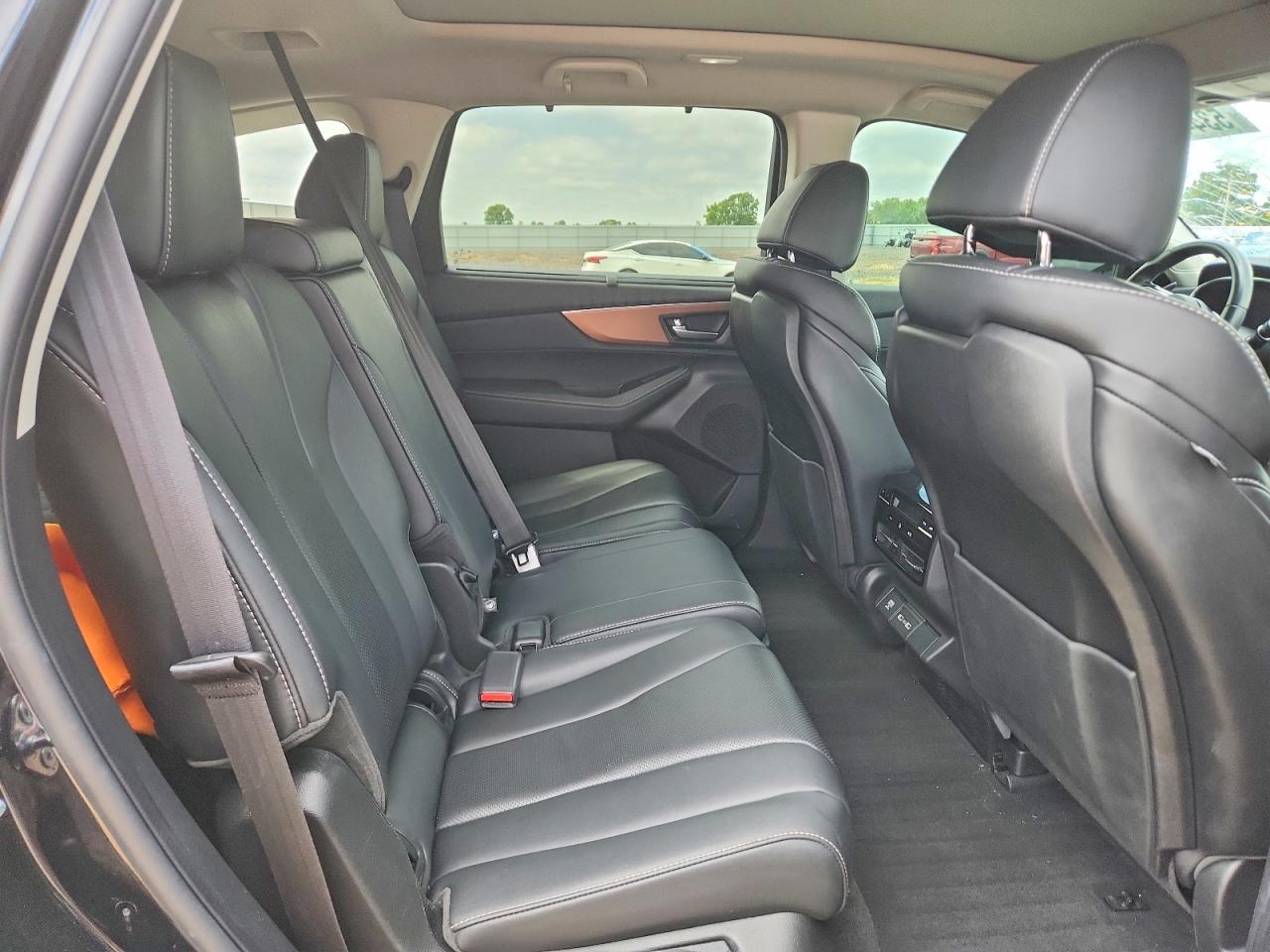 Acura MDX Technology