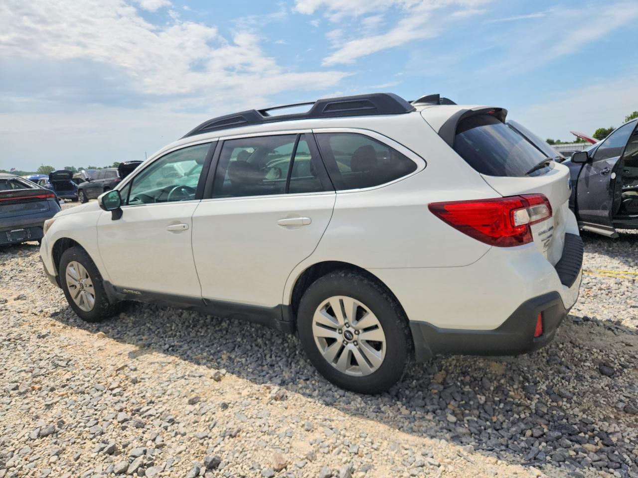 Subaru Outback 2.5i Premium