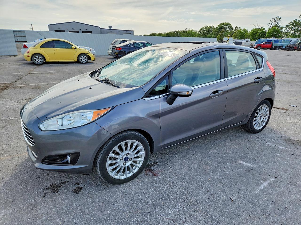 Salvage Ford Fiesta Image