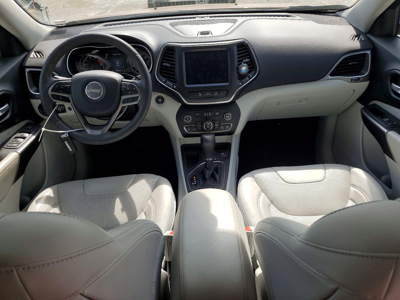 Jeep Grand Cherokee Latitude Lux