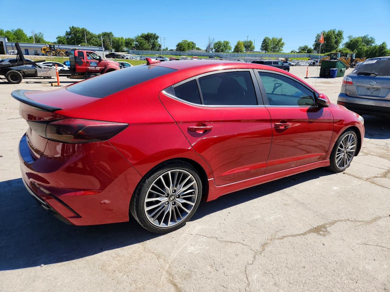 Hyundai ELANTRA Sport