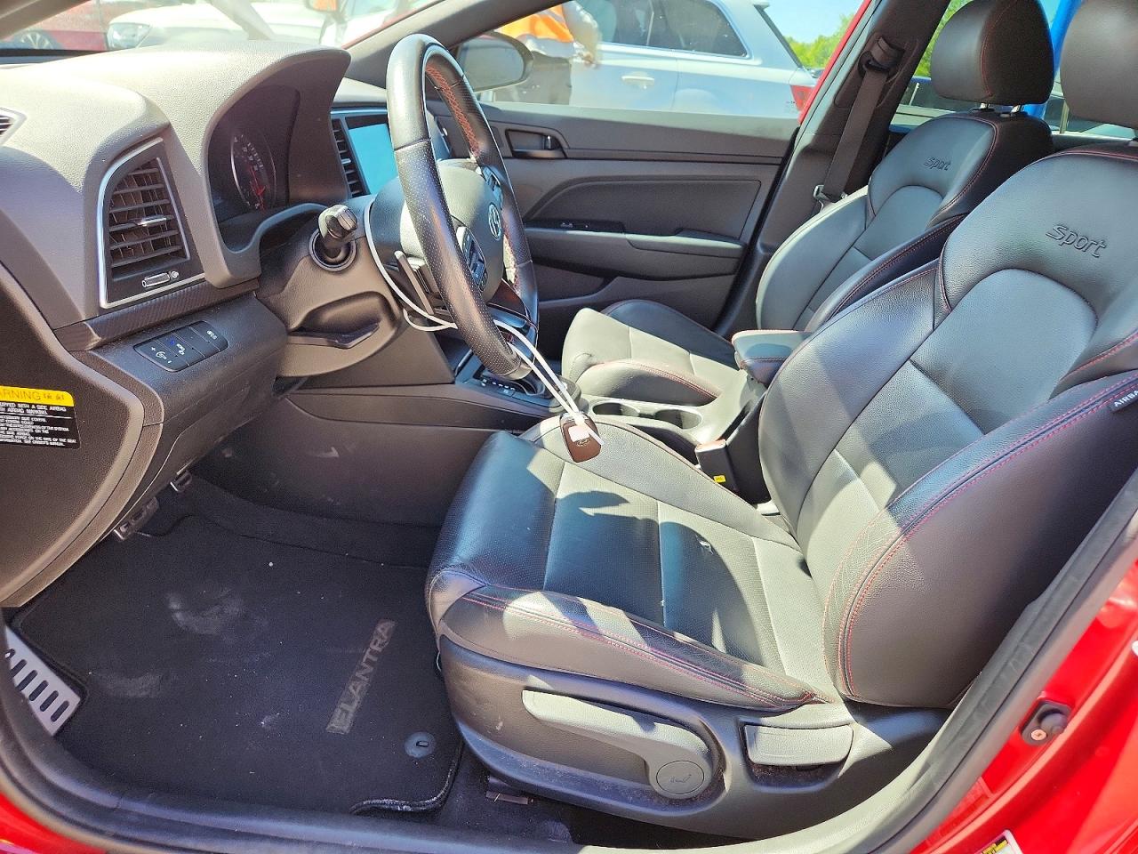 Hyundai ELANTRA Sport