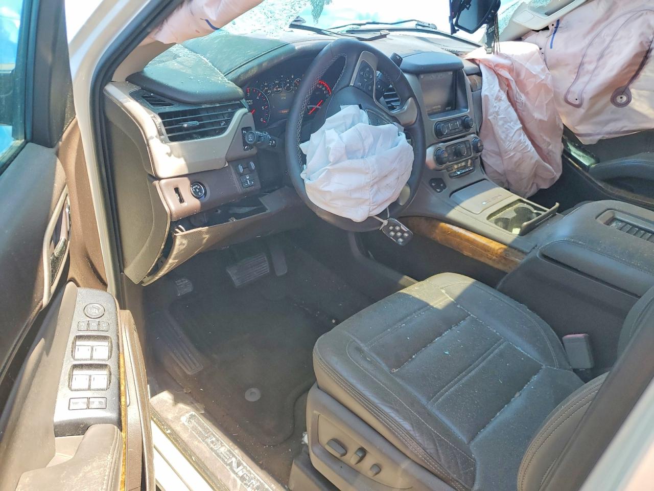 GMC Yukon Denali