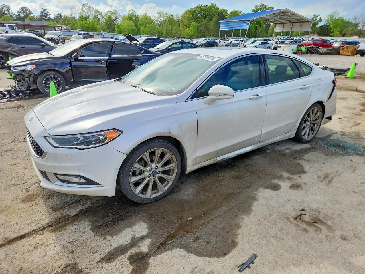 Salvage Ford Fusion Image