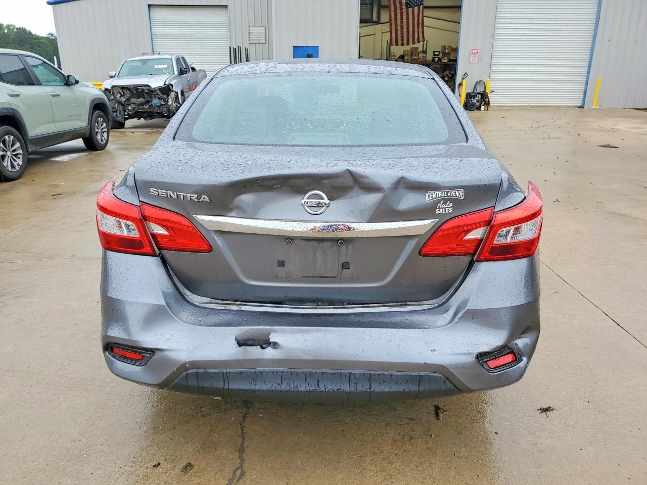 Nissan Sentra S