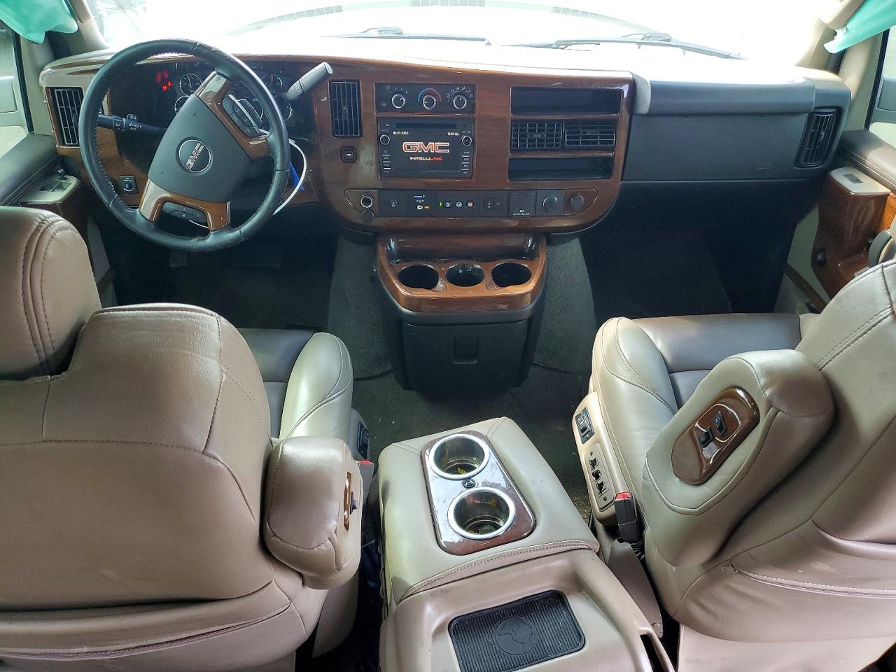 GMC Savana G2500