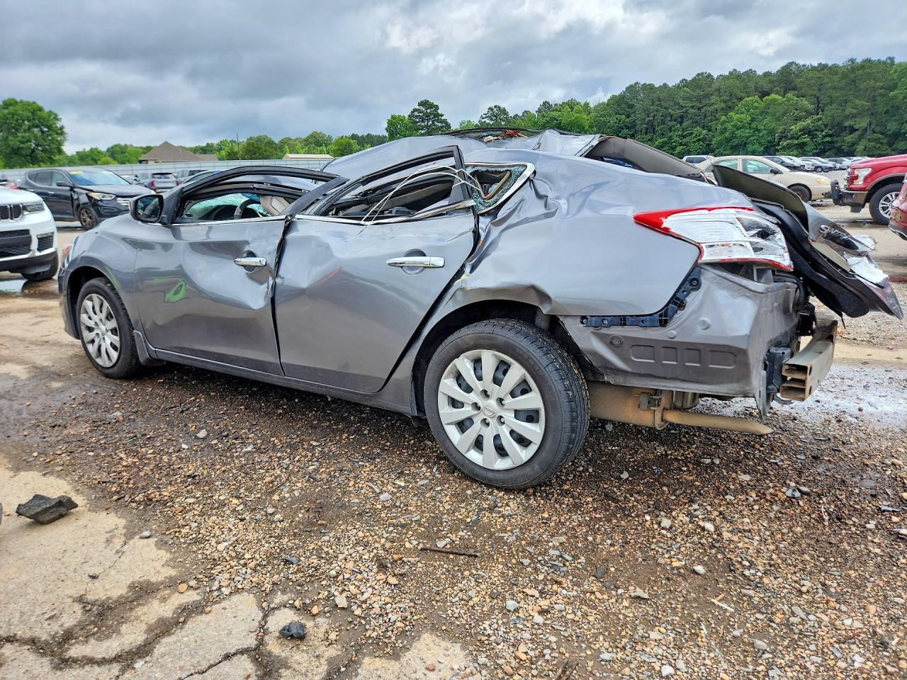 Nissan Sentra S