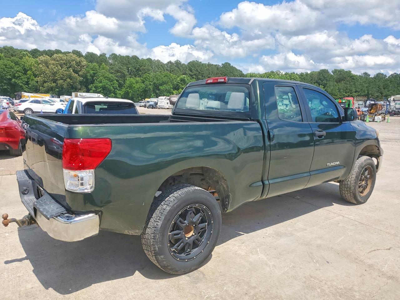 Toyota Tundra Double Cab Sr5