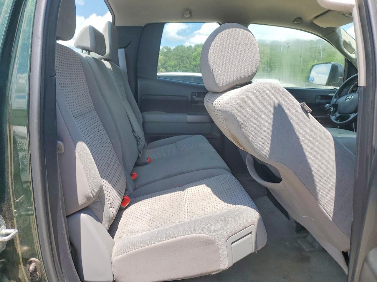 Toyota Tundra Double Cab Sr5