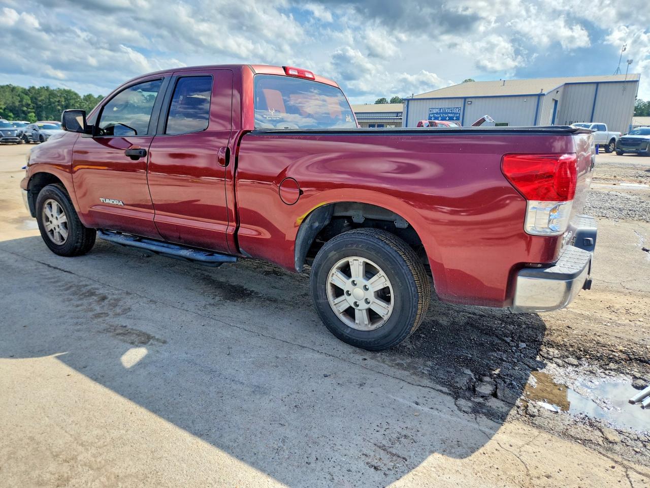 Toyota Tundra Double Cab Sr5