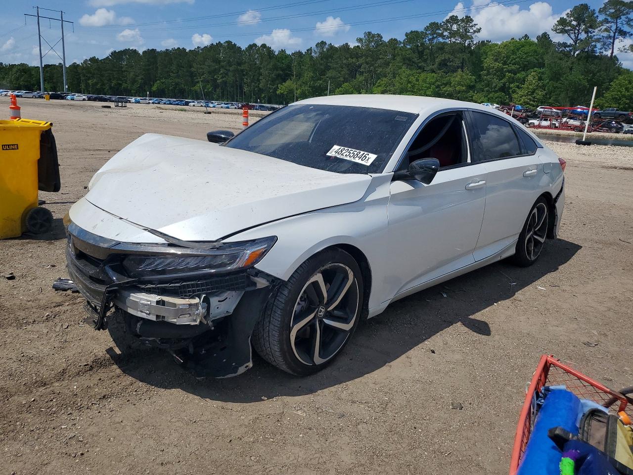 Salvage Honda Accord Image