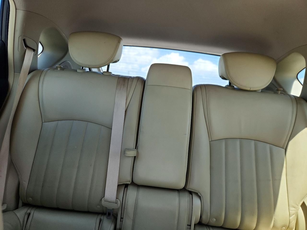 INFINITI Qx Base