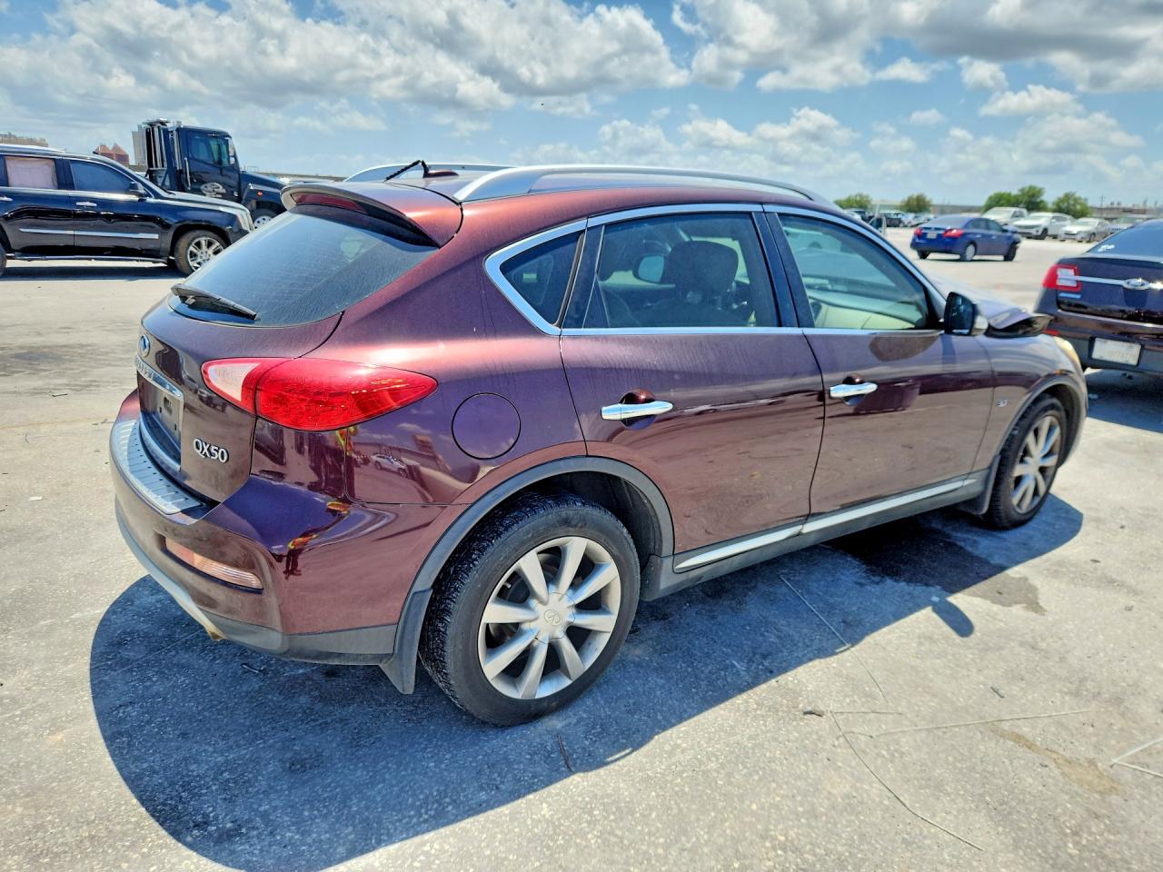 INFINITI Qx Base