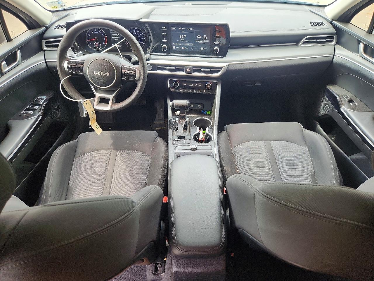 Kia K5 Lxs