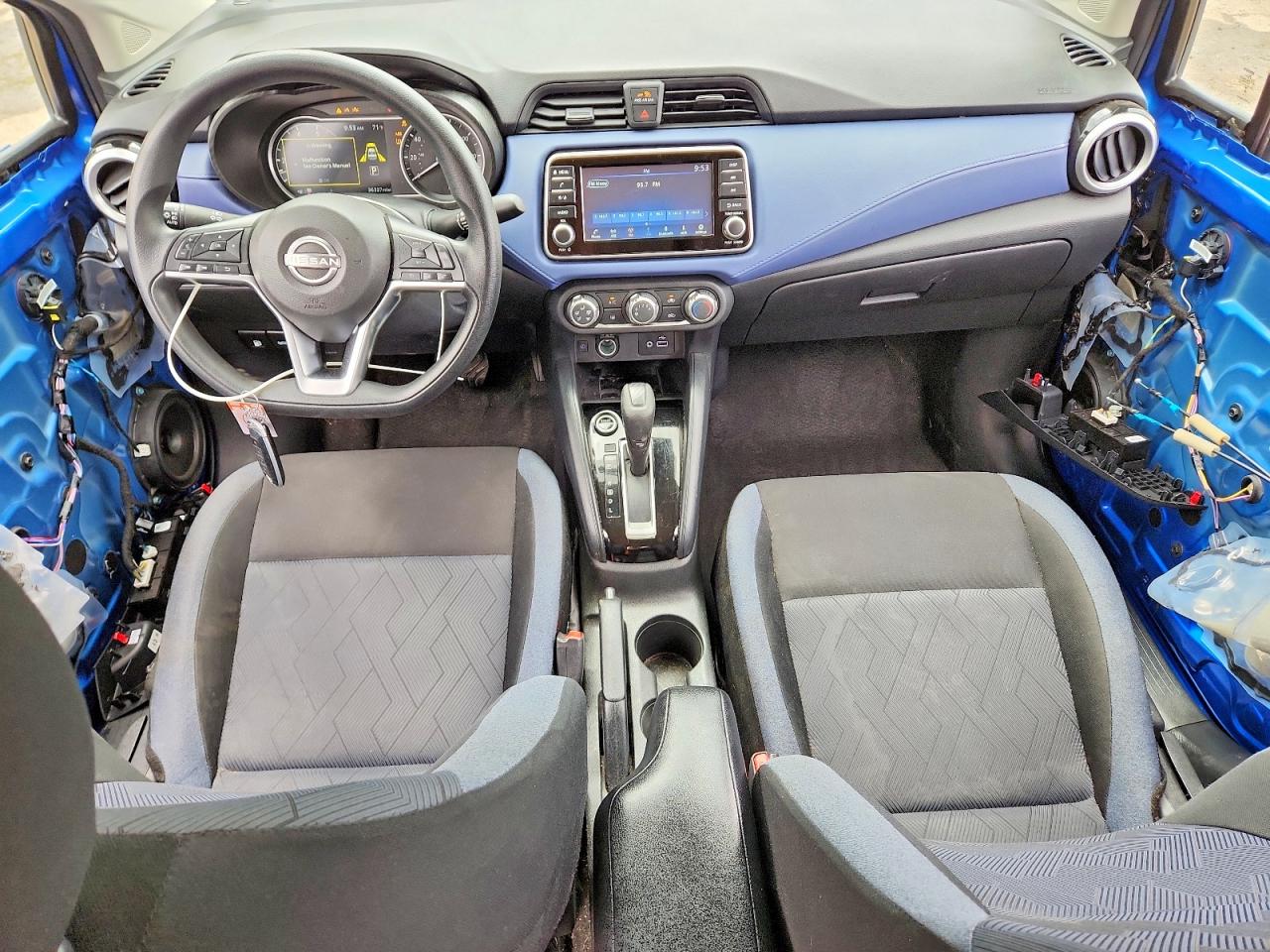 Nissan Versa Sv