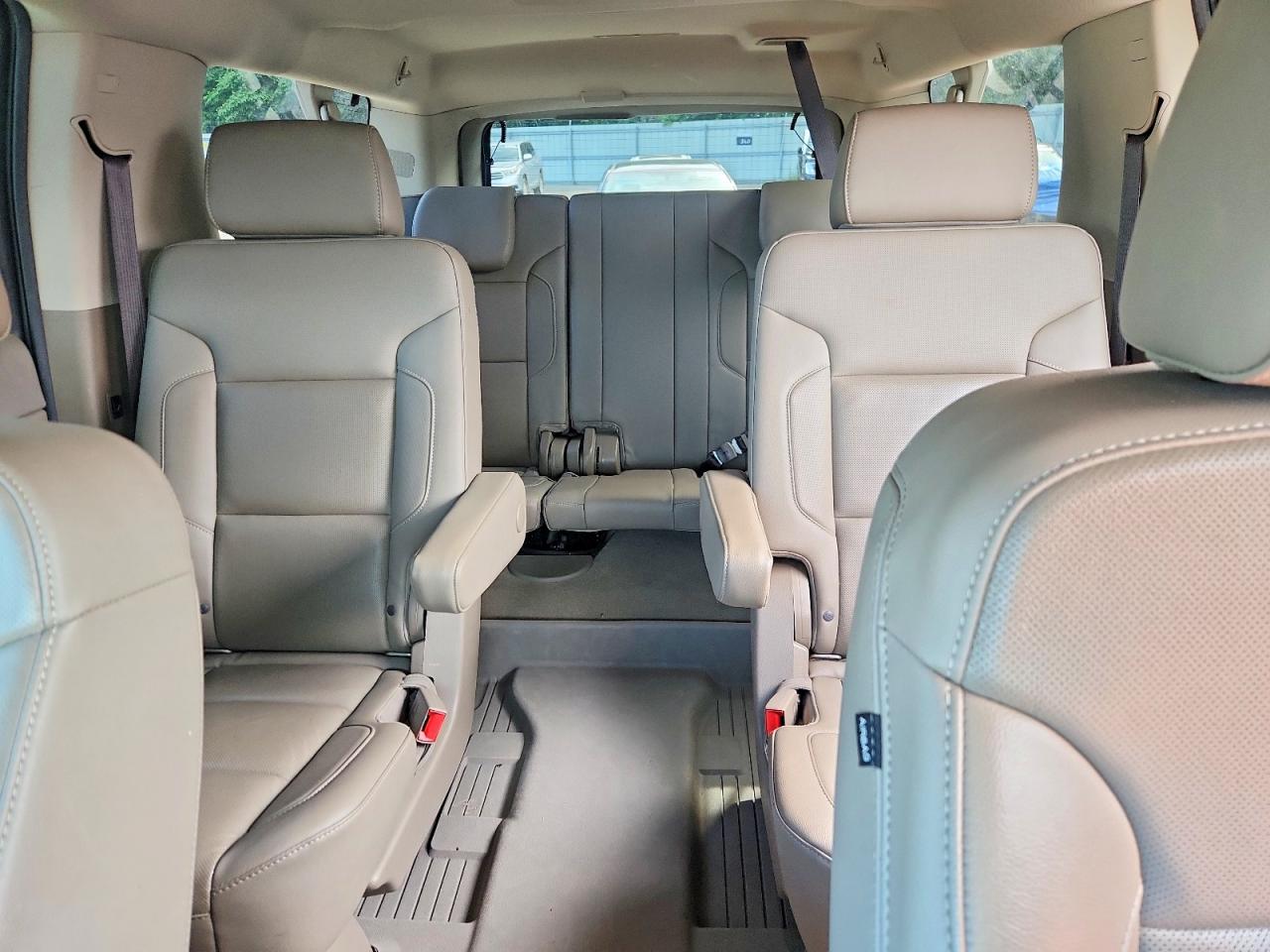 GMC Yukon C1500 Slt