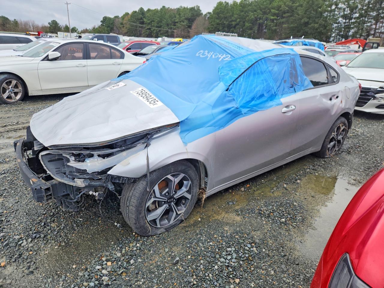 Salvage Kia Forte Image