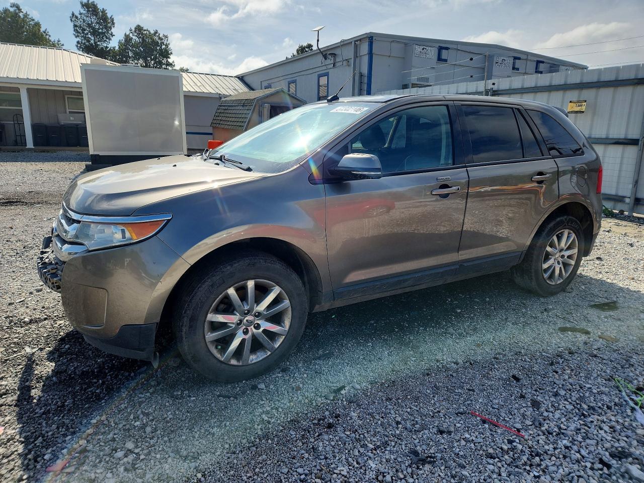 Salvage Ford Edge Image
