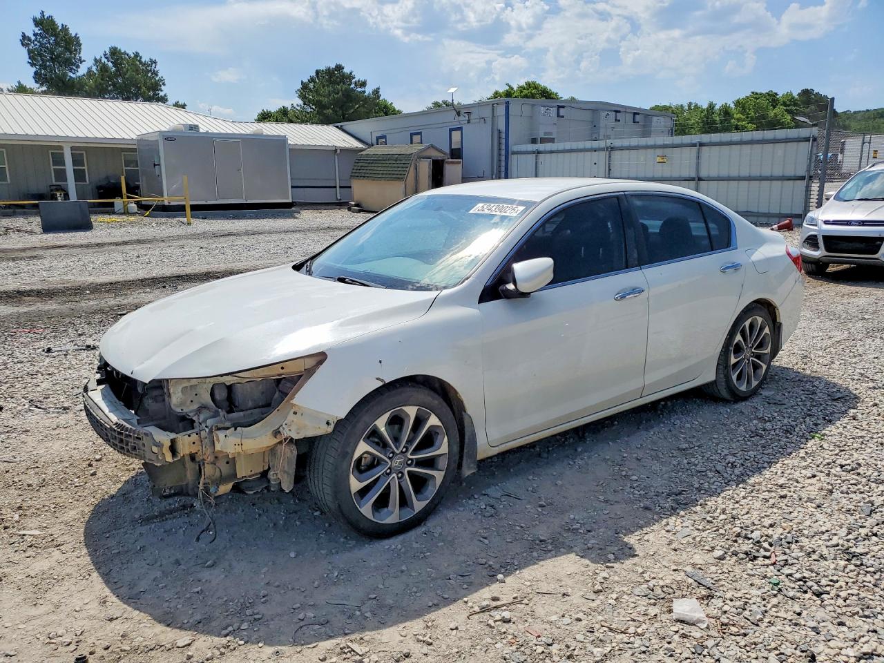 Salvage Honda Accord Image
