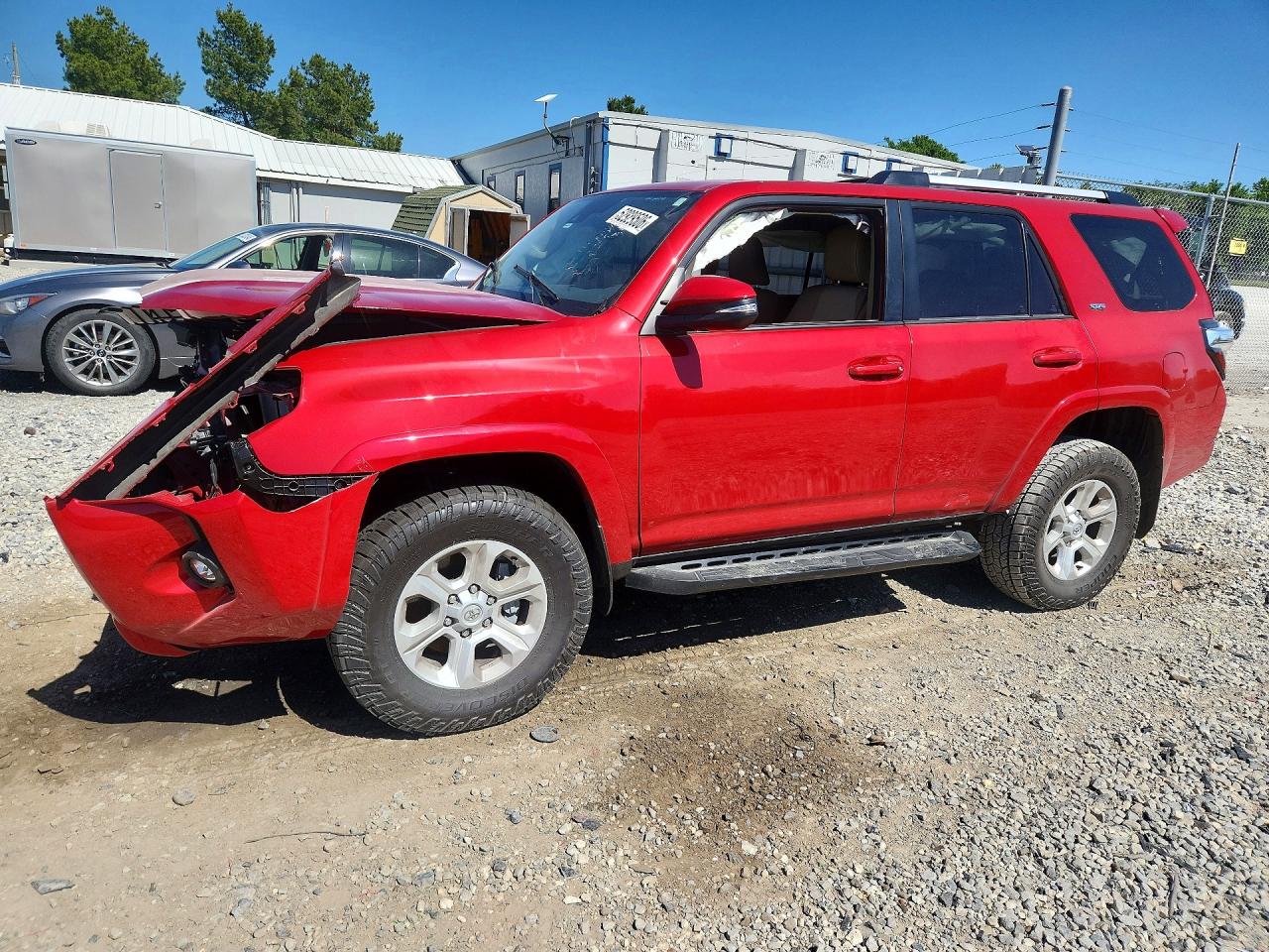 Salvage Toyota 4Runner Image