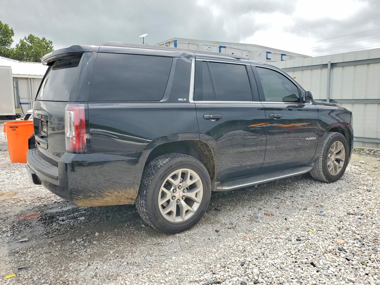 GMC Yukon Slt