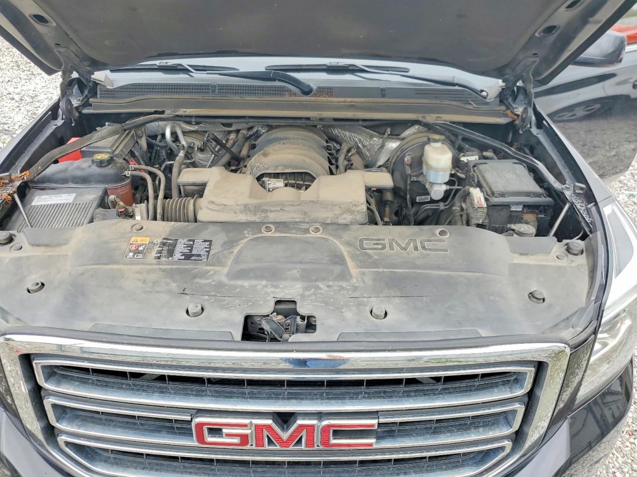 GMC Yukon Slt