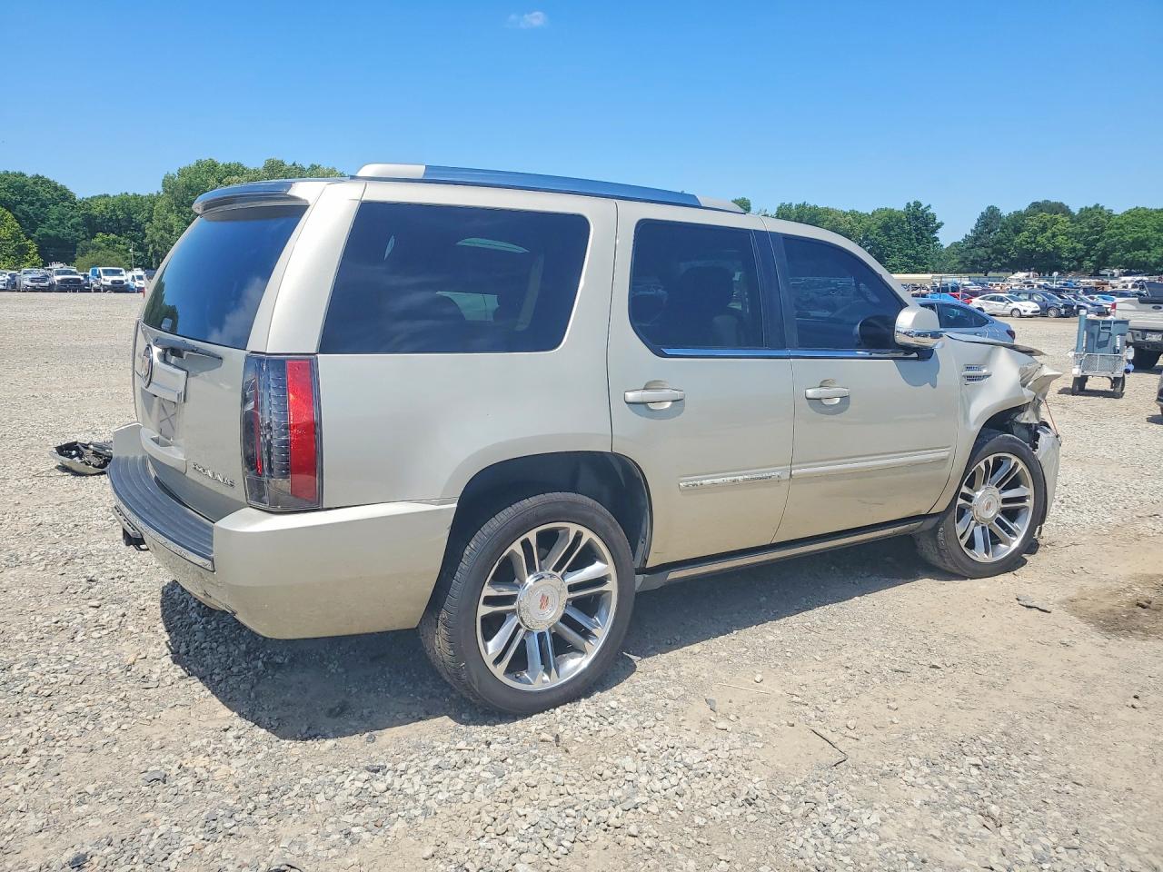 Cadillac Escalade Premium