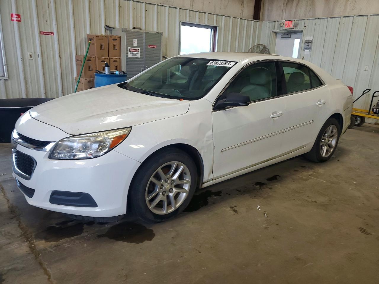 Salvage Chevrolet Malibu Image