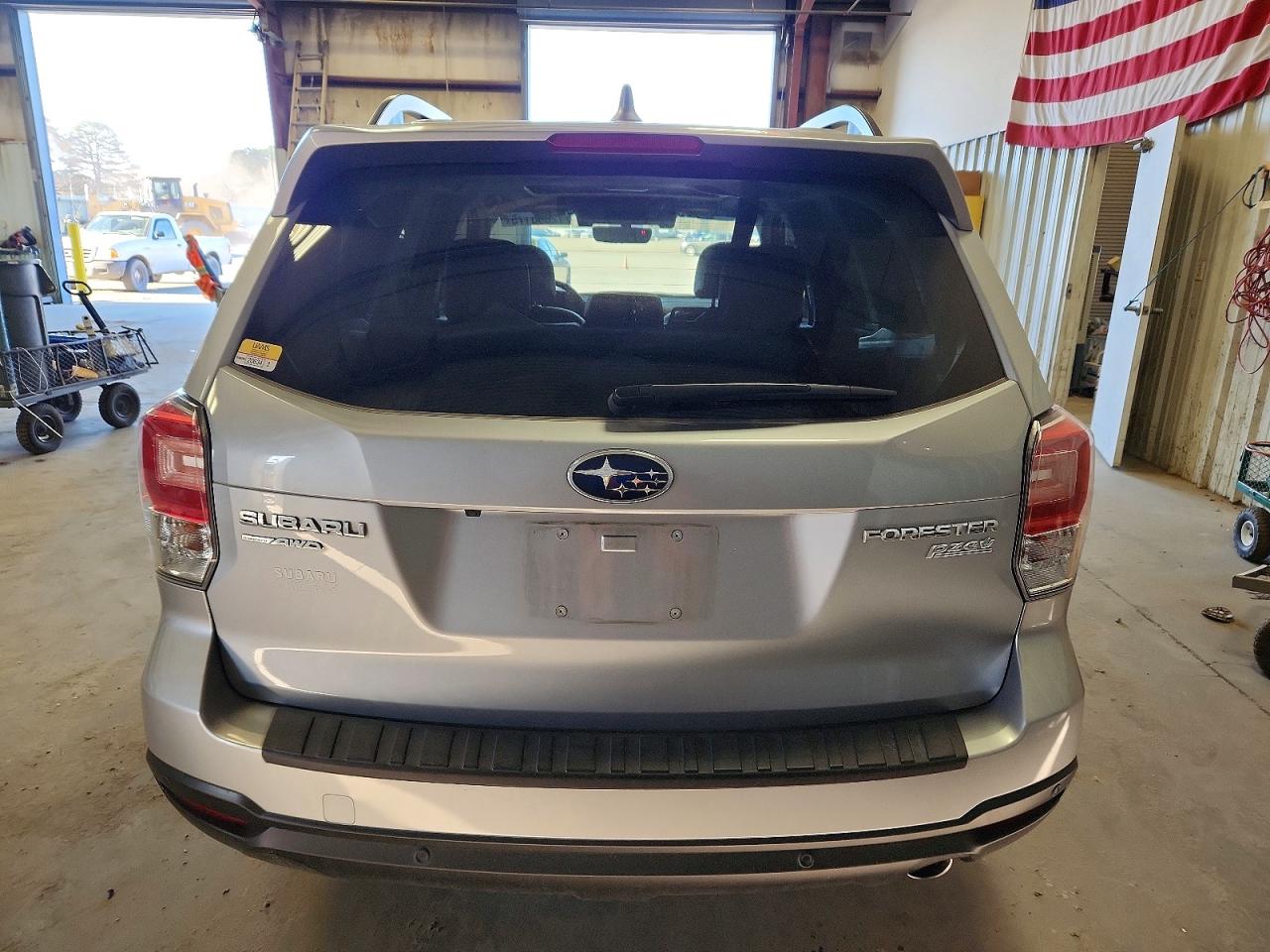 Subaru Forester 2.5i Touring
